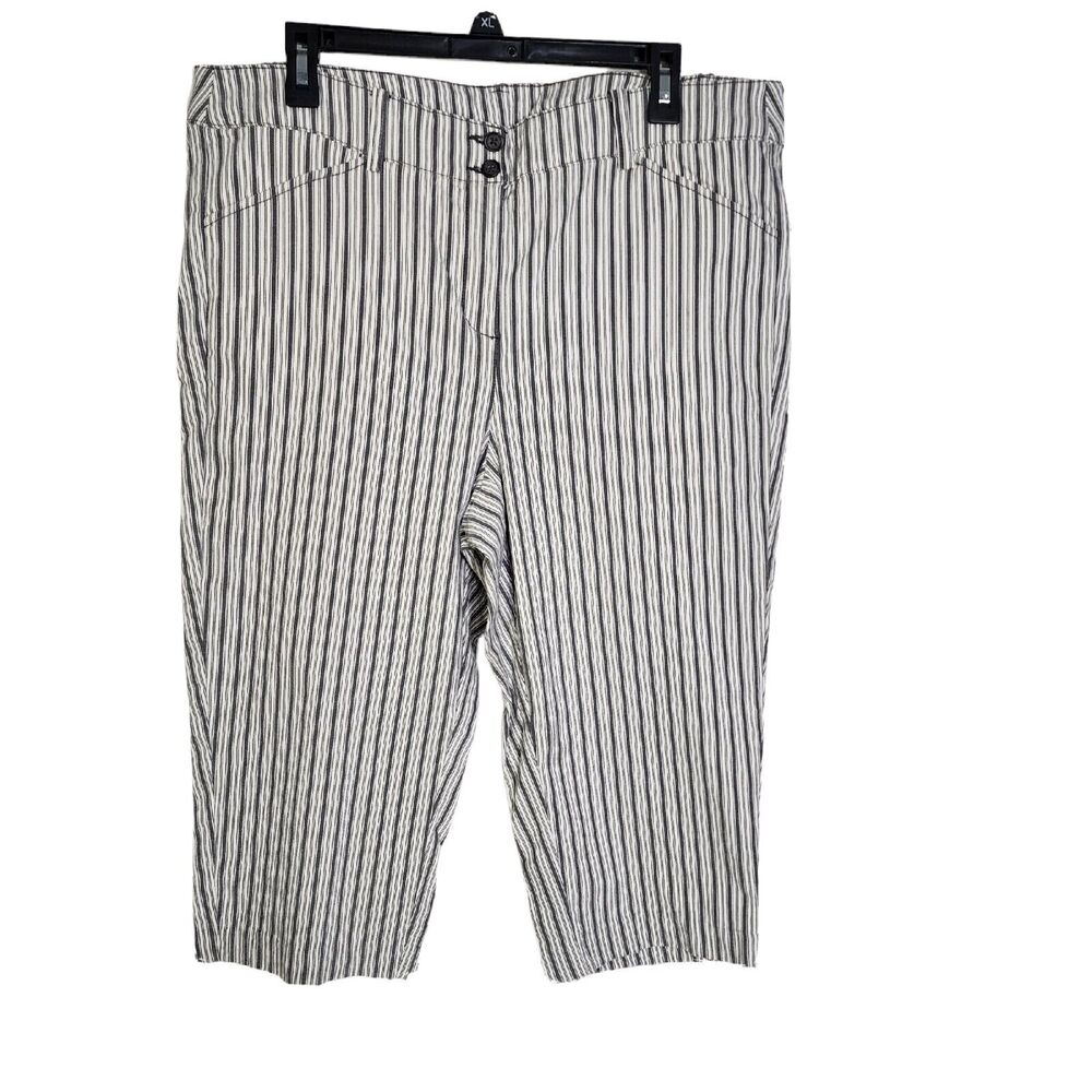 Lane Bryant Womens Capri Pant Size 18 Gray Striped Curvy Allie Stretch High Rise